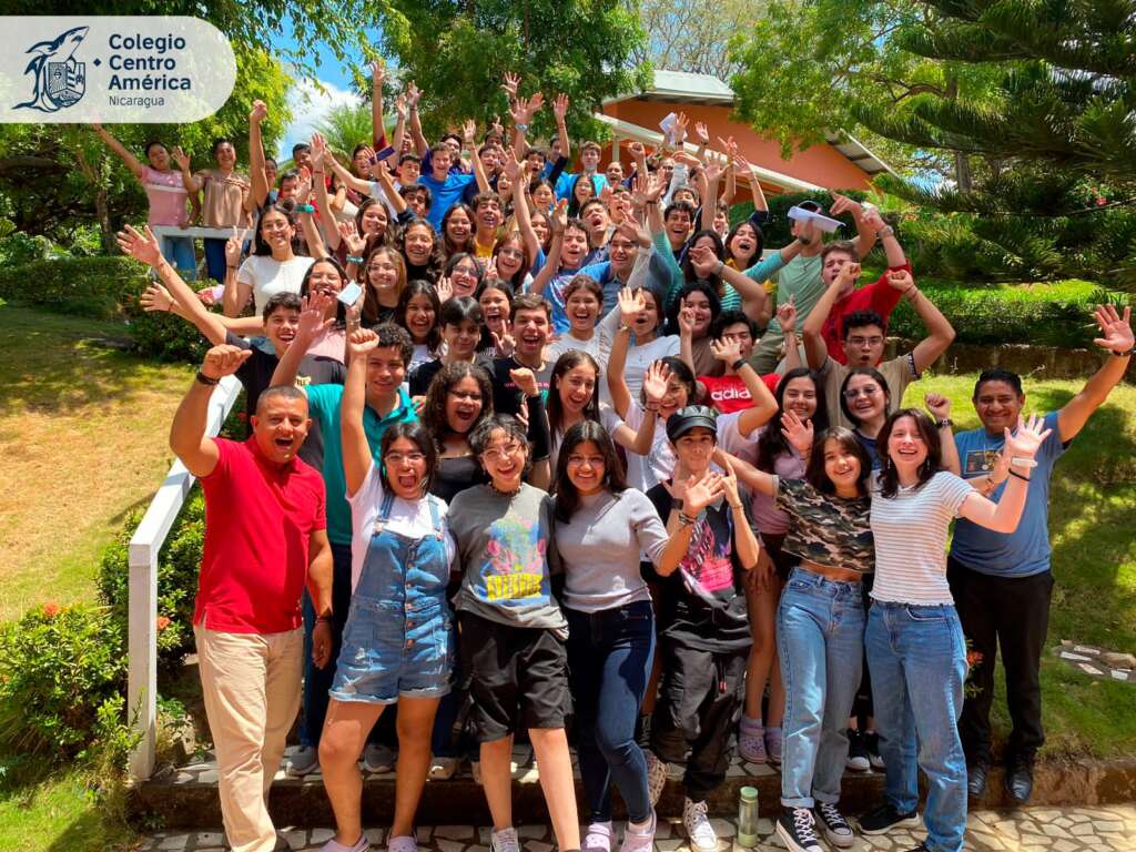 Colegio Centro América Del Sagrado Corazón De Jesús Nicaragua 5399