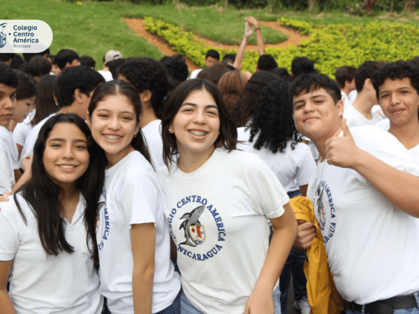 Colegio Centro América Del Sagrado Corazón De Jesús Nicaragua 9904